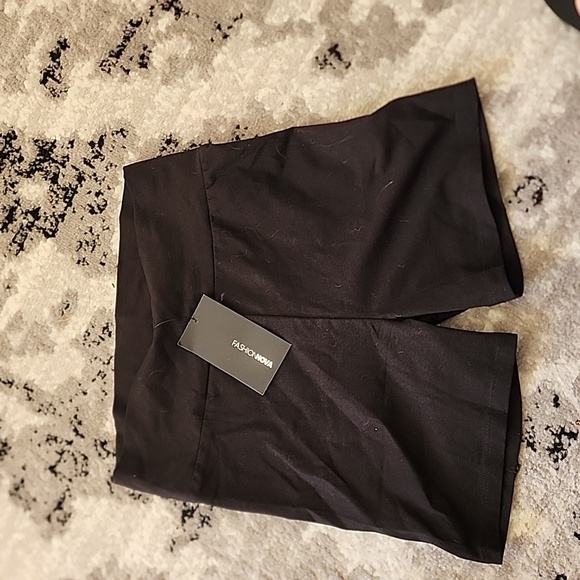 Fashion Nova Pants - G2 - NWT Fashion Nova Hailey Biker Shorts